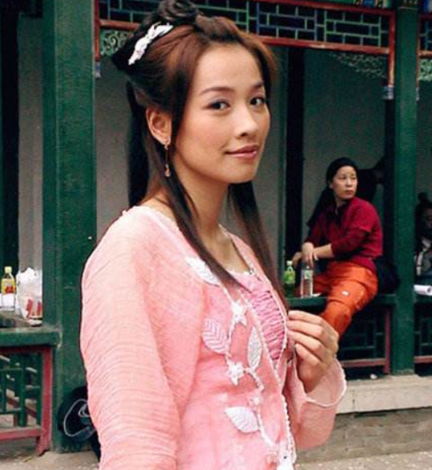 张庭的古装剧,你肯定只看过《夜光神杯》,看过三部以上就老了