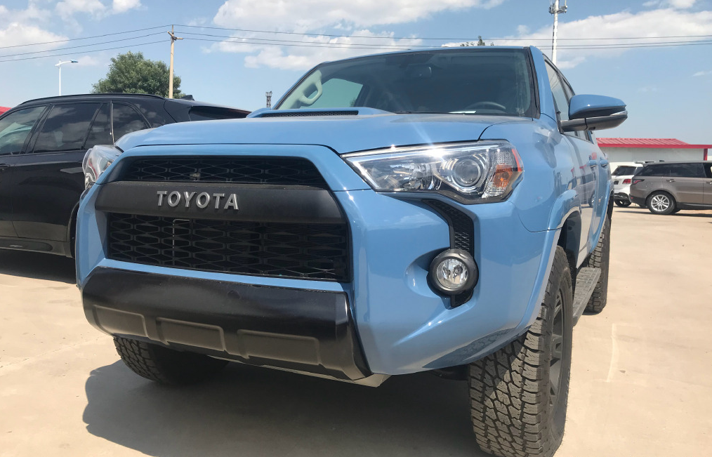 蓝色丰田超霸4runner trd pro版,硬汉也要卖萌!