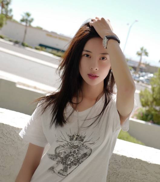 《特种兵之火凤凰》里的"欧阳倩"现实生活中颜值气质爆满!