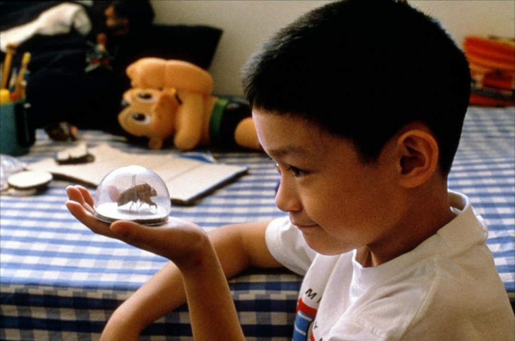 电影《一一》:台湾的人情世故,以小男孩的视角解读成人的世界!