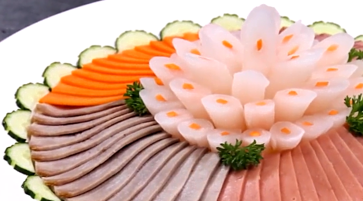 冷菜拼盘这样做,简单切一切摆一摆,好吃又好看!