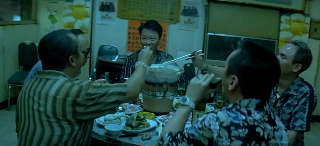 《无间道2》里吃火锅的几位大佬,演员身份个个不简单!