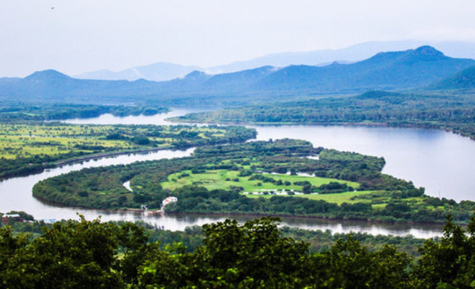 209高地是珍宝岛战役的炮兵指挥所和前沿指挥部,也是我国境内距珍宝岛