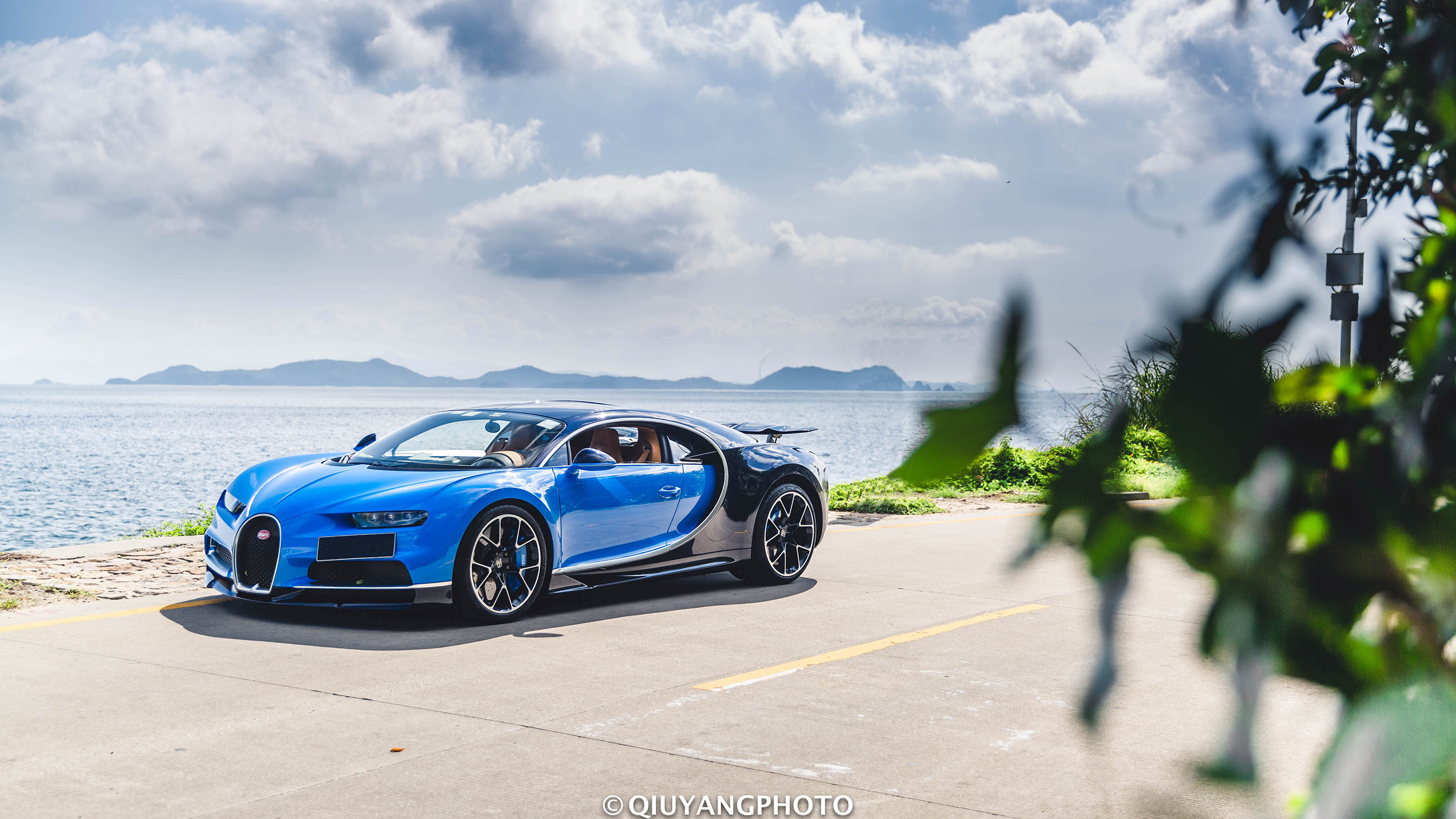 深圳拍摄!布加迪驰龙真的很上镜,网友:一线城市环境这么好?