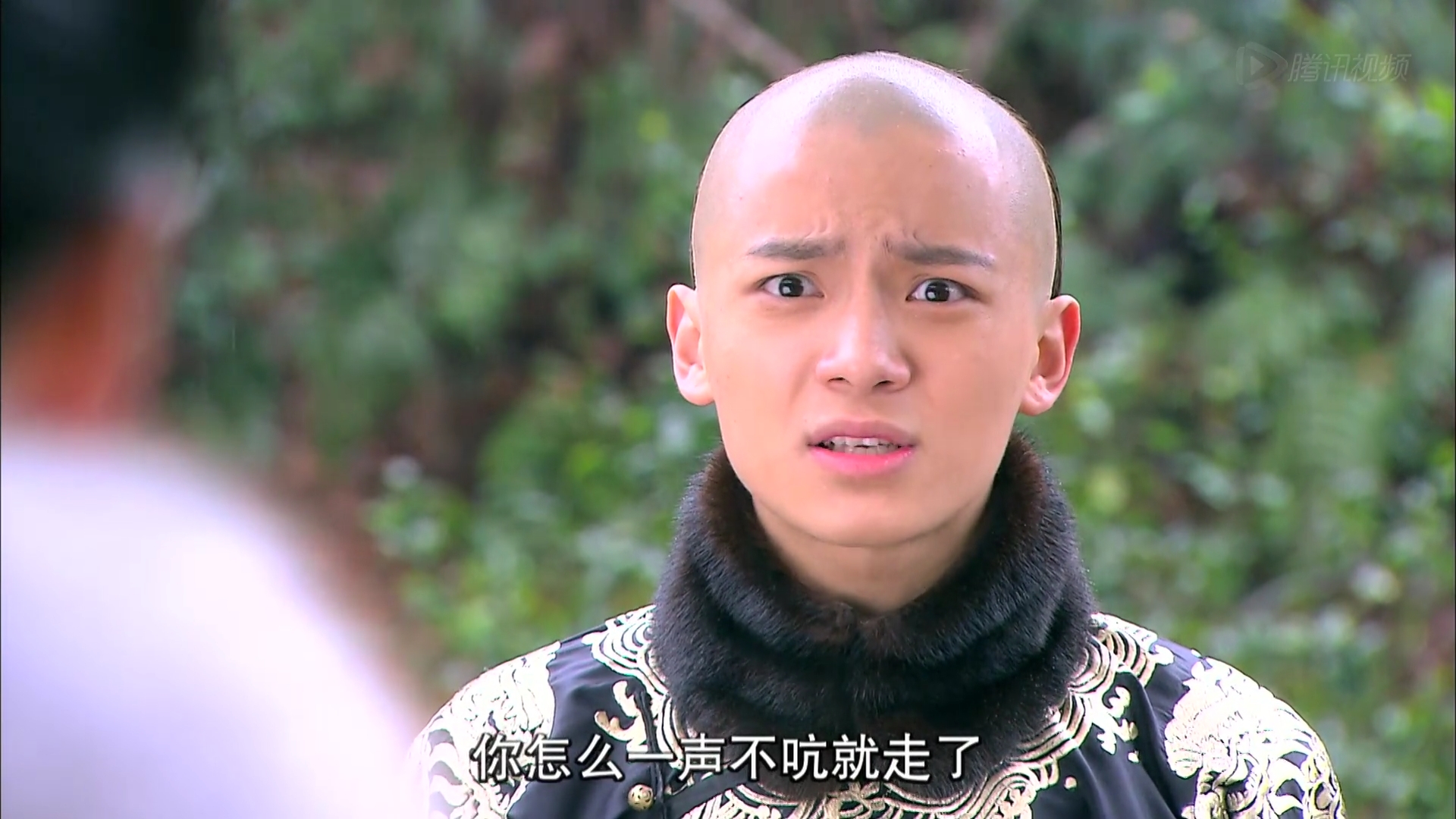 美人无泪:董鄂妃滚下阶梯后去世,福临深受打击,竟削发做了和尚