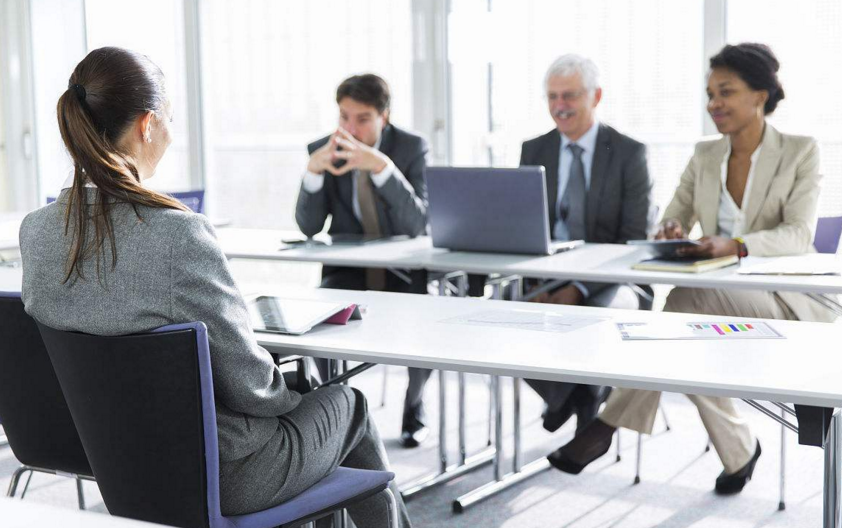 男面试官:"禾"字加一笔,是什么字?姑娘的回答亮了!