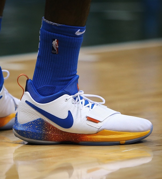 保罗乔治17-18赛季的pg2球鞋配色,你最喜欢是哪一款?