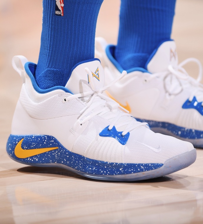 保罗乔治17-18赛季的pg2球鞋配色,你最喜欢是哪一款?