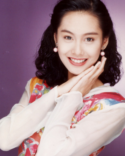 你认为年轻时的关之琳,朱茵,李丽珍,赵雅芝,张曼玉谁最漂亮?