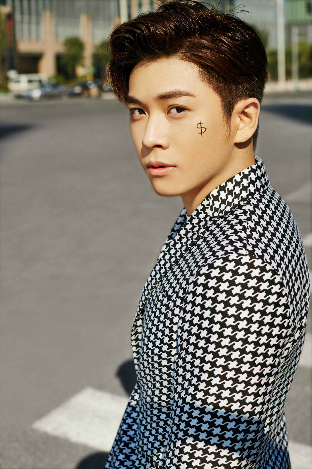 转载自百家号作者:娃娃鱼娱乐