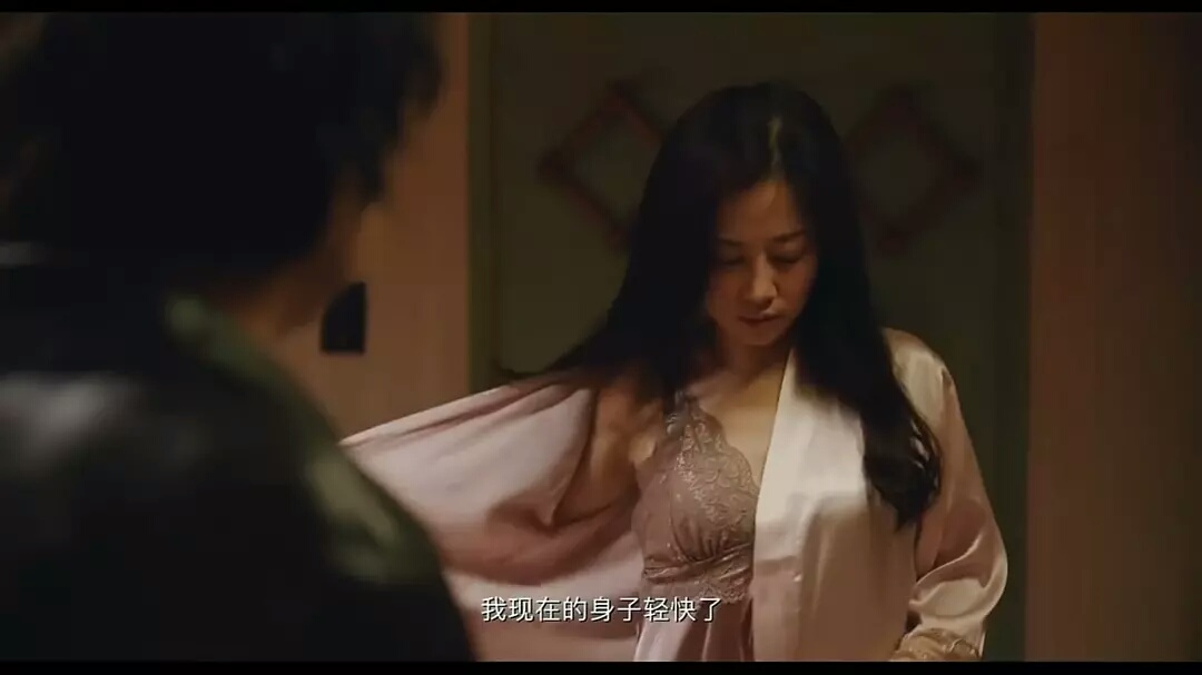 《我不是药神》中有情有义的思慧,当年却是拍同志禁片出道的