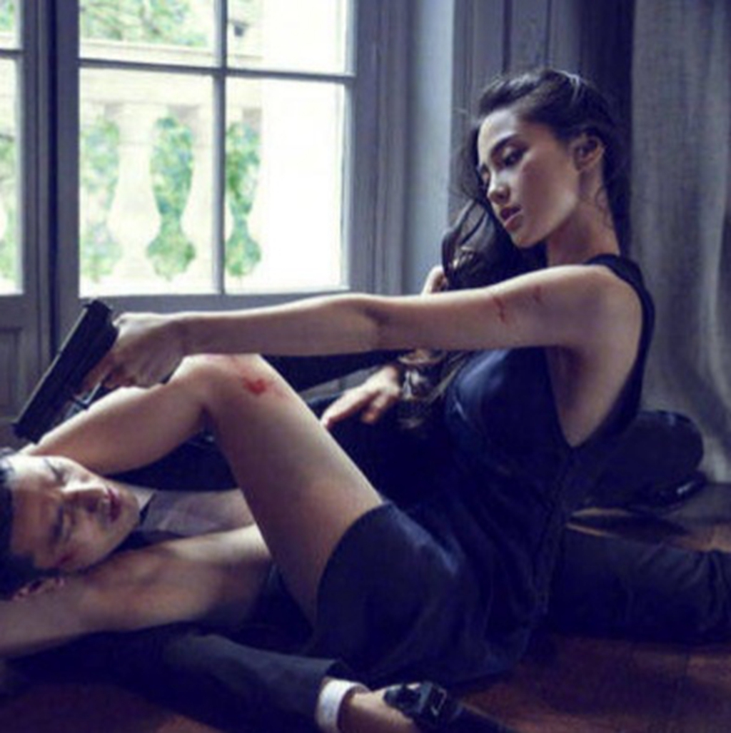 黄晓明,angelababy两人共同拍摄时尚芭莎封面,太配了