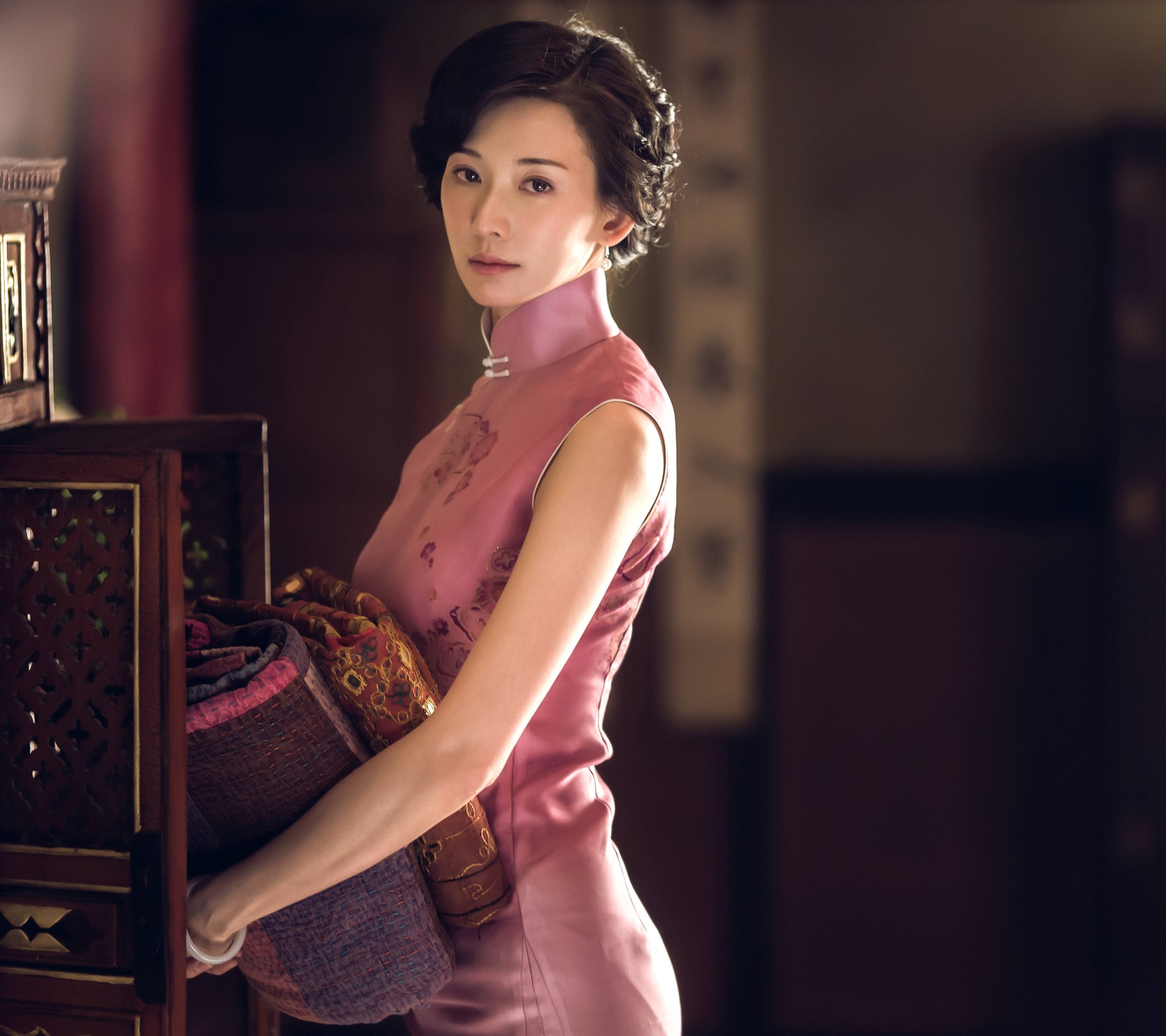 好喜欢《道士下山》里的林志玲,旗袍衬托魅力无限