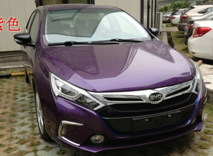 五款不同颜色的比亚迪秦,哪款让你痴迷?我只喜欢最后一款!