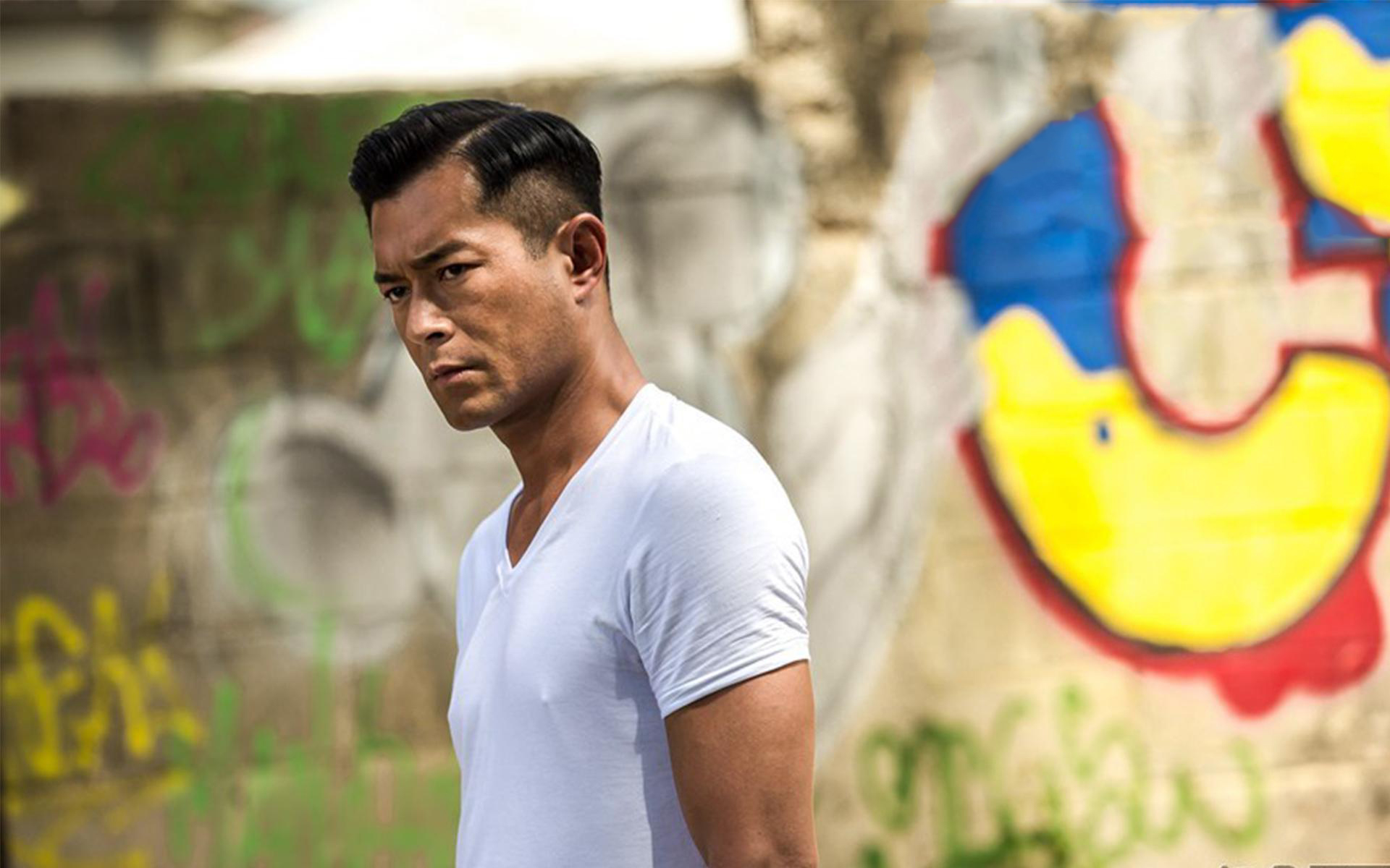 任泉:任泉于1997年独立创业成立了第一家蜀地辣子鱼餐厅,并在京沪粤黑