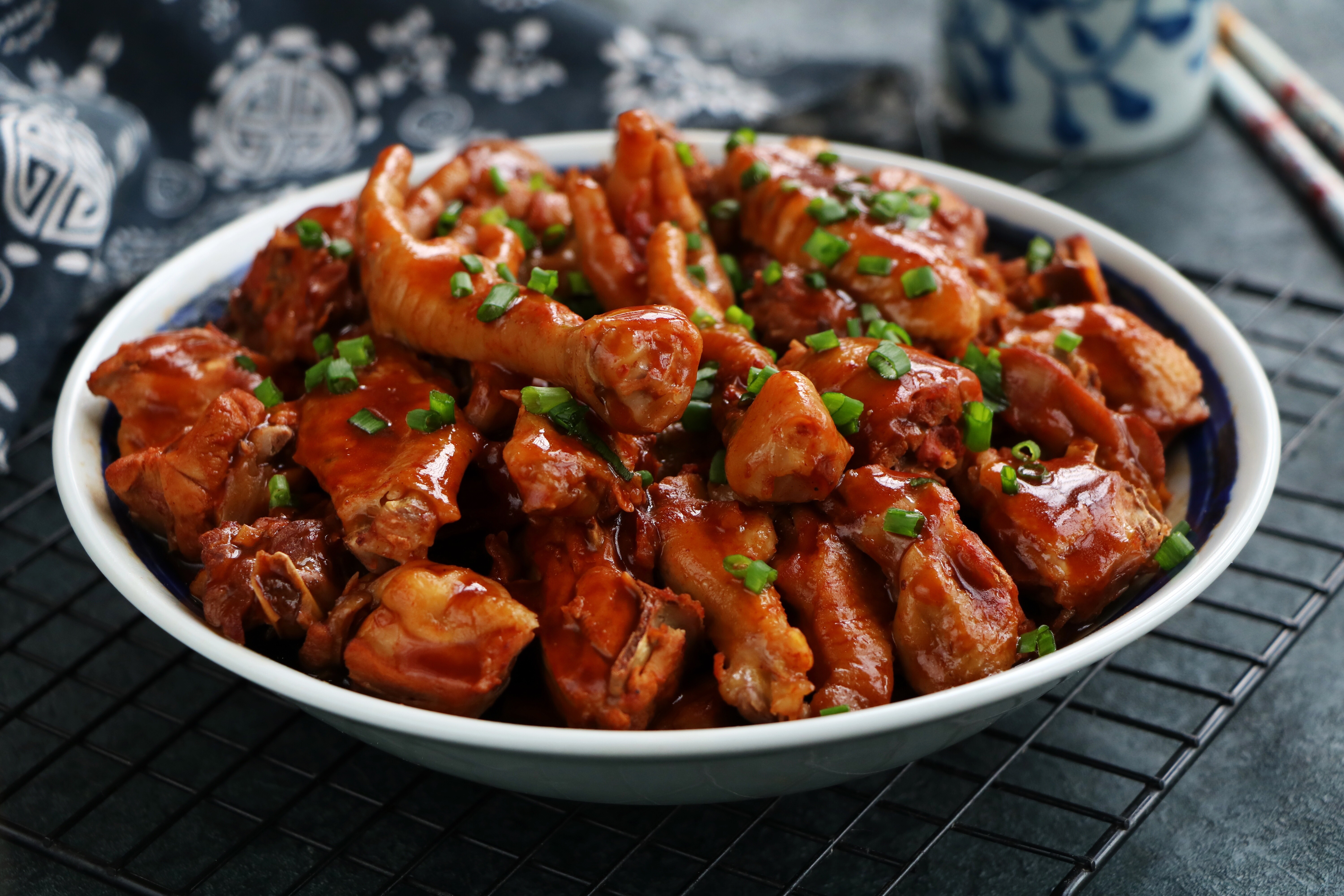 鸡肉别再红烧了,不加油不加水,蒸一蒸馋出口水,比红烧还要美味