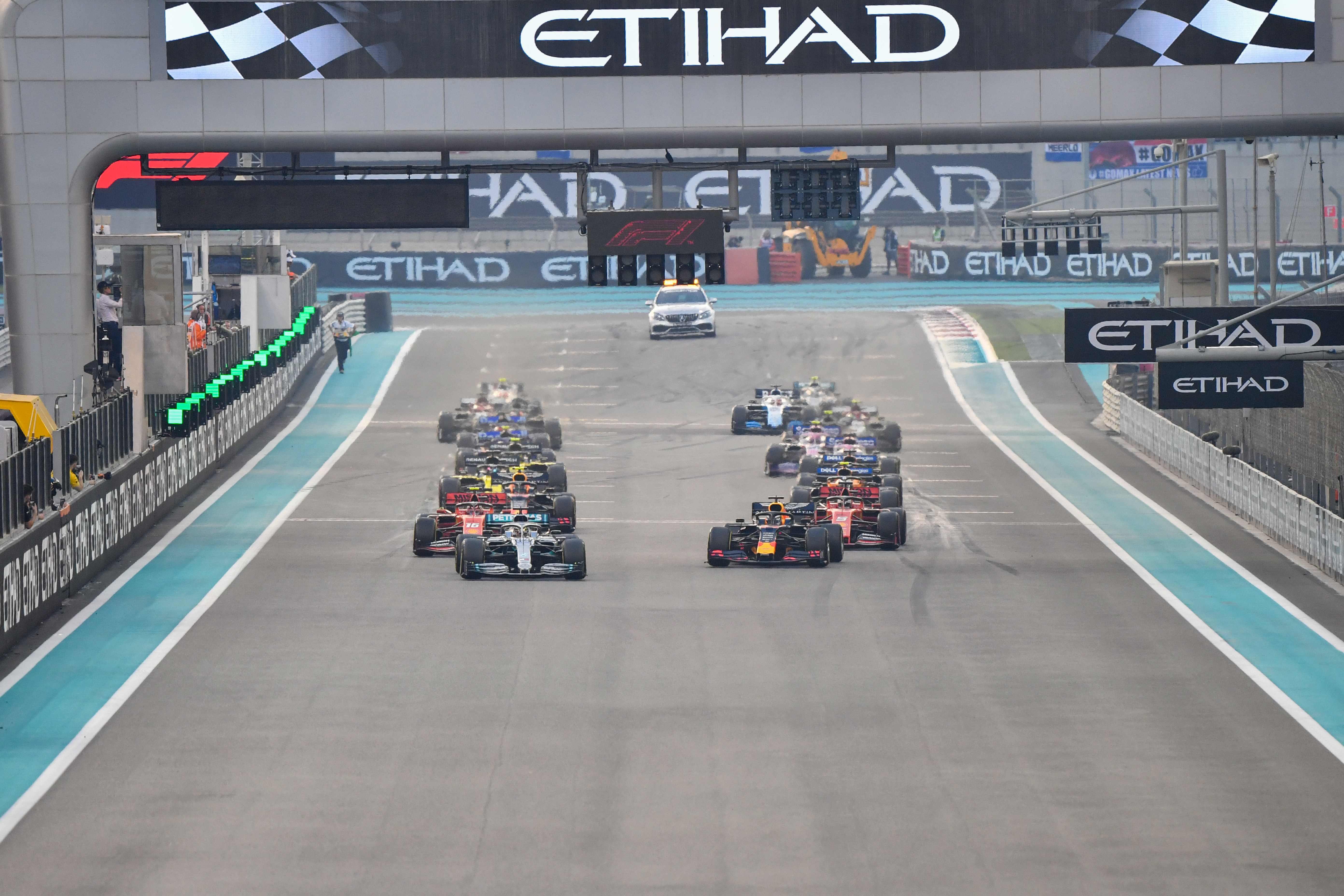 赛车——f1阿布扎比大奖赛:汉密尔顿夺冠(16)
