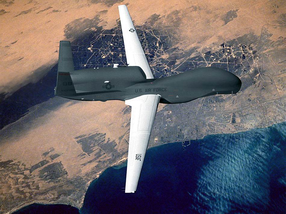 美国总共才5架全球鹰无人机,被伊朗打掉一架,如今又率了一架