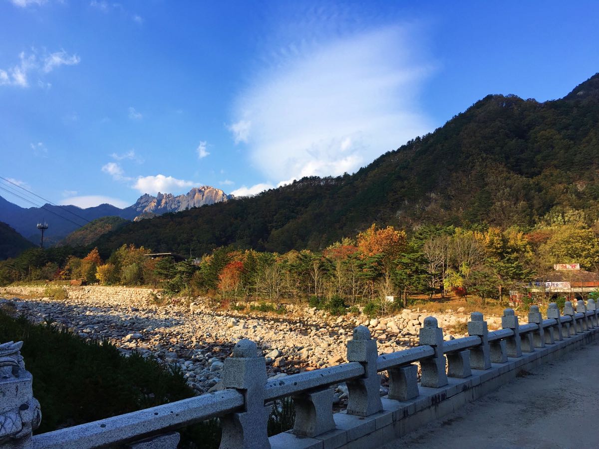 旅游景点:雪岳山国立公园