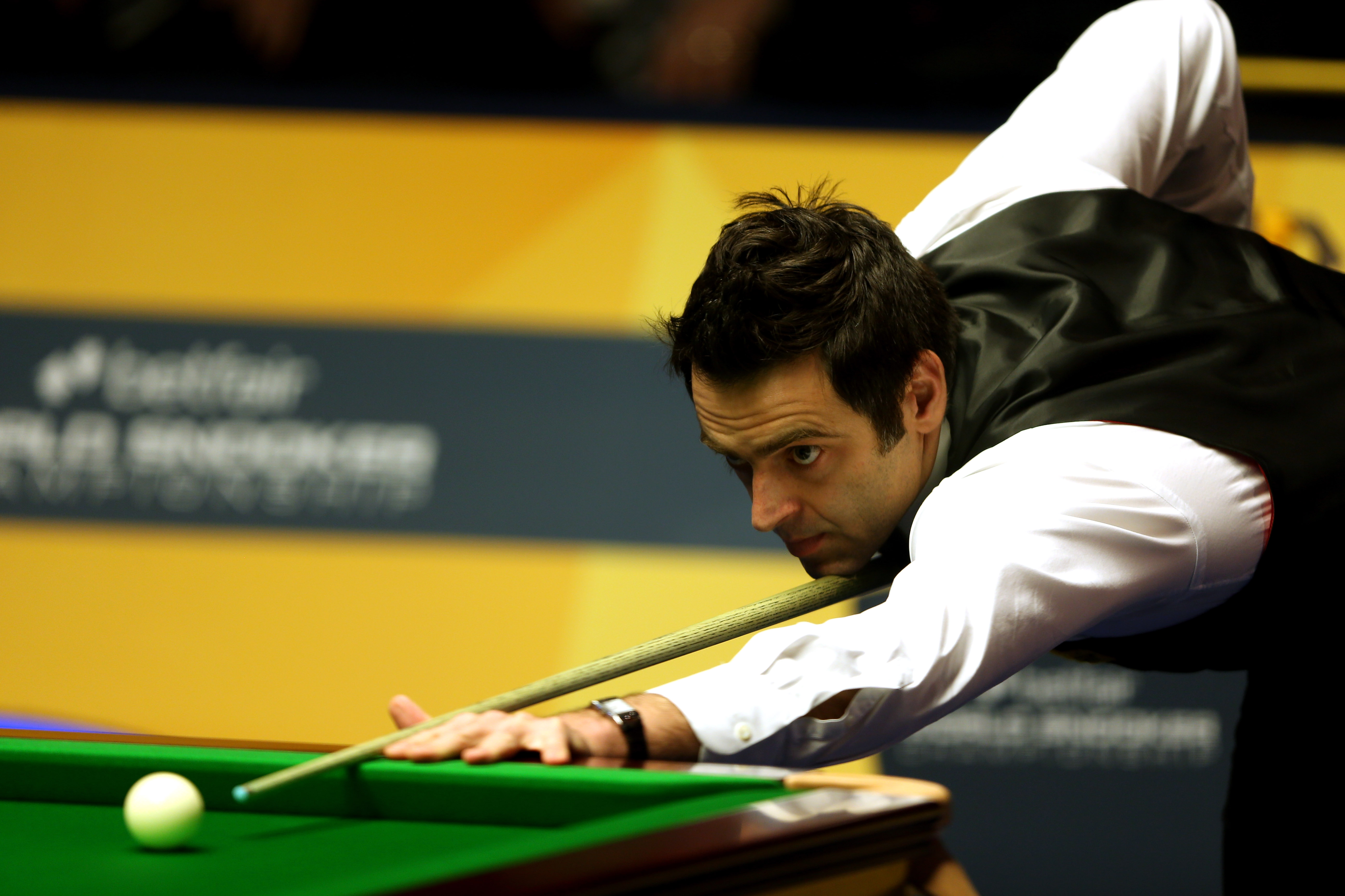 戴维斯:奥沙利文能成为第一位50岁以上赢得职业赛冠军的球员