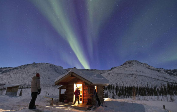 观测极光的最佳城市,邂逅极光的旅程!