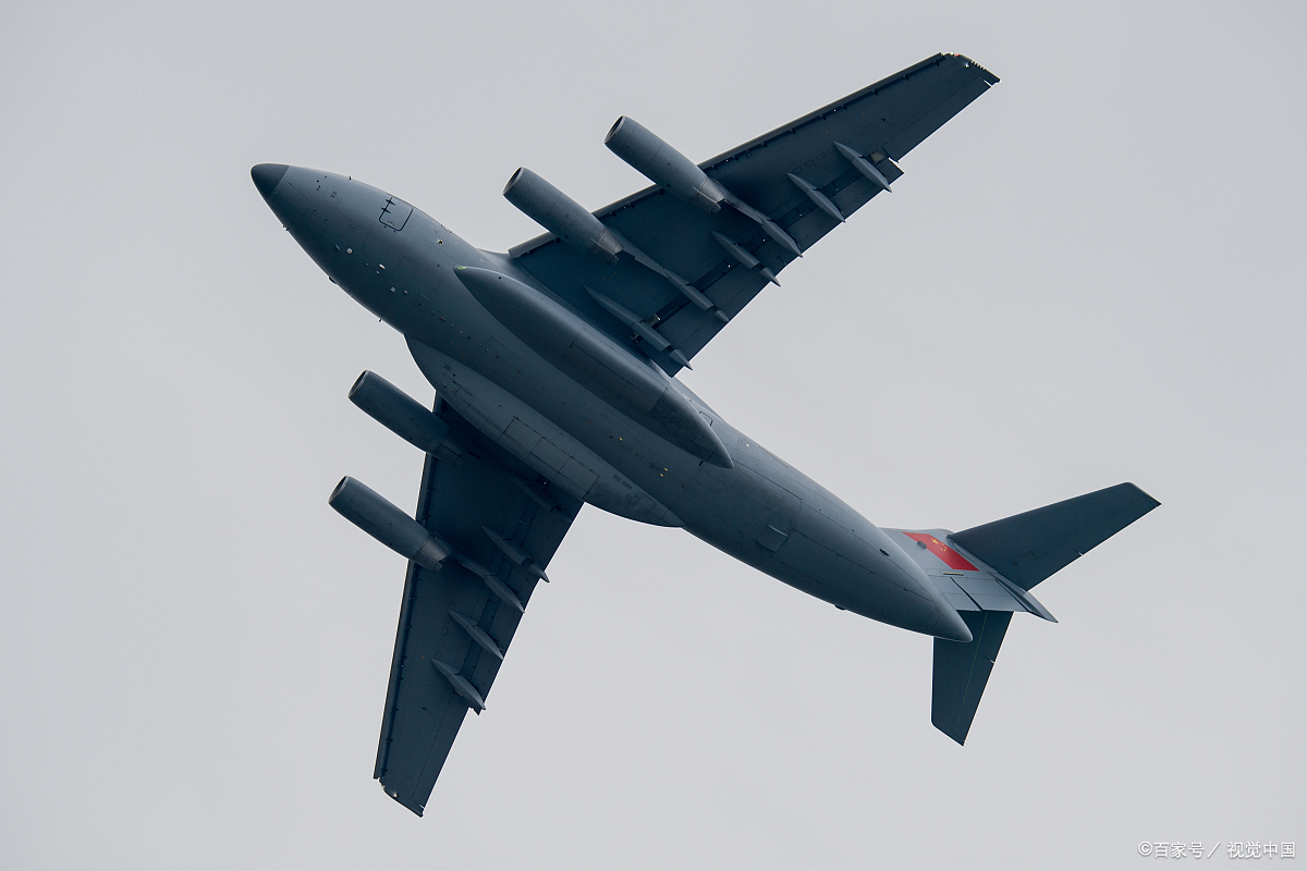 运输机空中堡垒