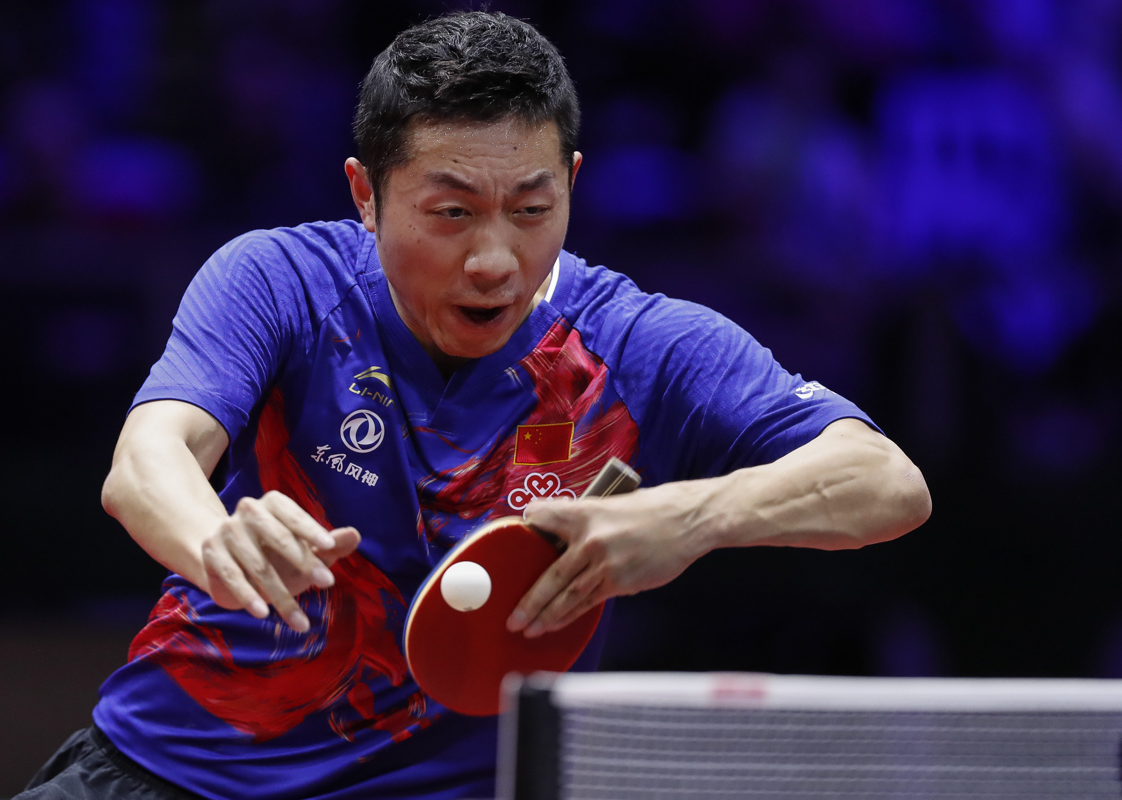 2019年4月23日    (体育)(2)乒乓球——世锦赛:许昕男单晋级次轮