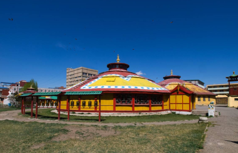 奈曼旗古建筑遗址是其历史文化的见证,是人文地理的实物资料!