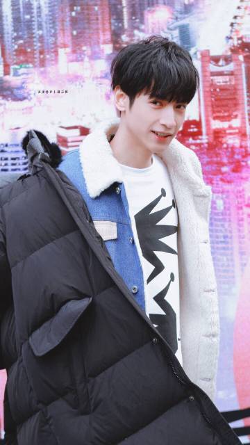 翩翩就是me啊:期待周小山