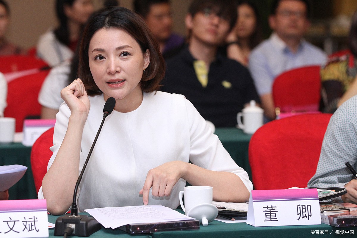 董卿说:不以爱之名束缚任何人.@邮递员十三的动态