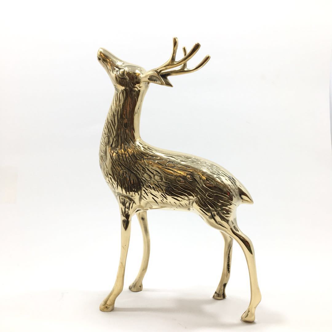 铸铜梅花鹿铜摆件