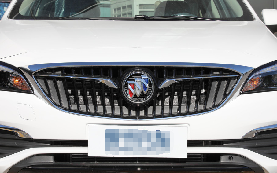 十分帅气的别克威朗高清大图一睹为快