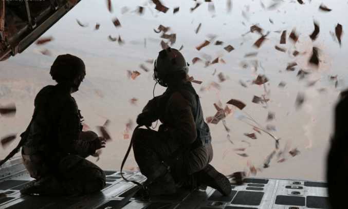 在现代战争中,用炮弹撒传单还有用吗?