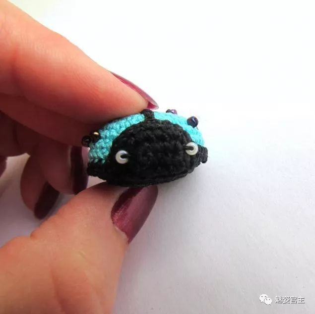 七彩小动物,用棉线就能做成,详细图文讲解过程