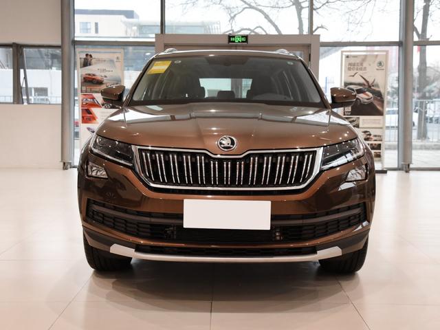 20万买中型suv,柯迪亚克配置实在,关键轴距比汉兰达还多1mm