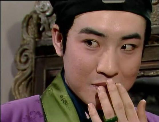 红楼梦:肖想王熙凤的贾瑞是贪财还是贪色,他的这个动作说明一切