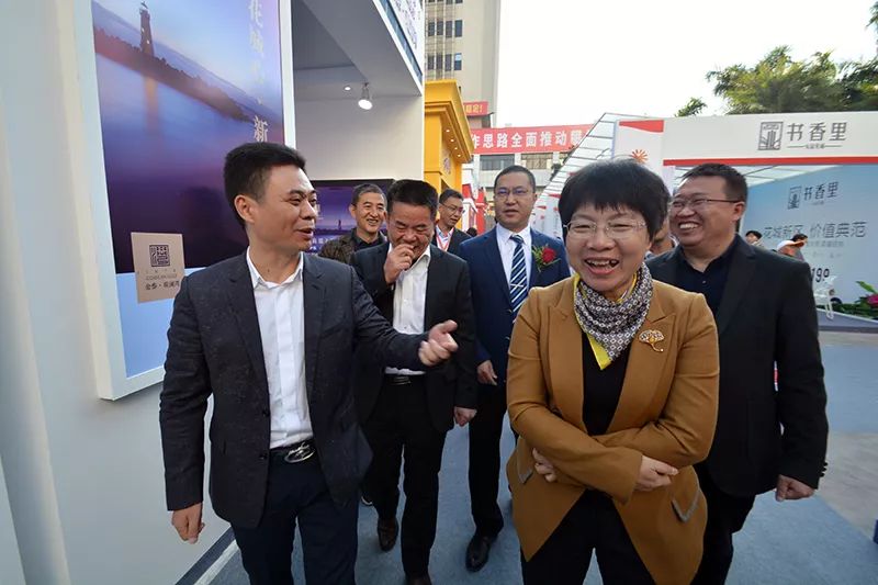 热烈祝贺华芝集团连续6年蝉联攀枝花民营企业50强!