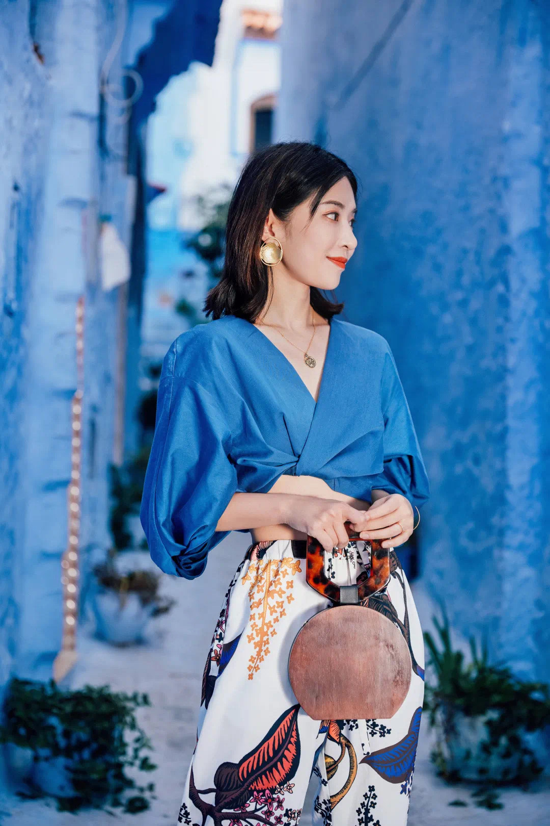 今日天空蓝:会穿衣服的女人最美