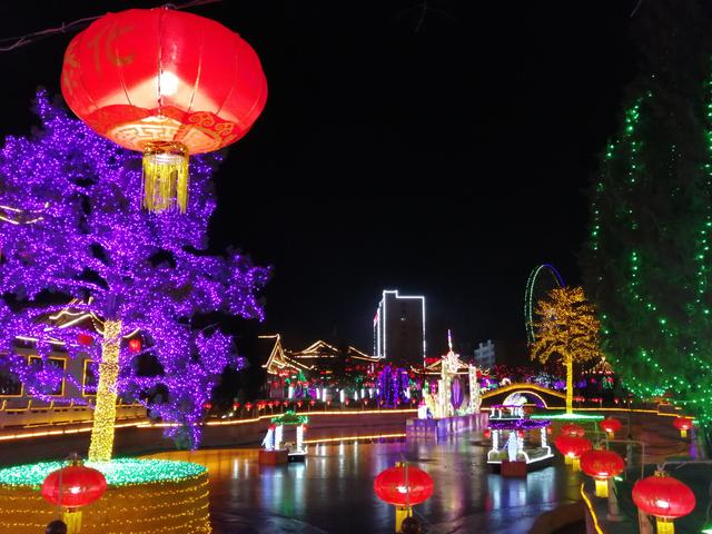过大年 吕梁赏花灯
