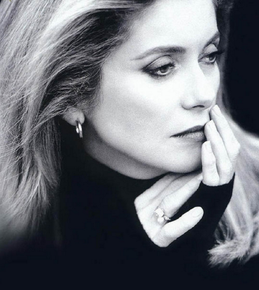 好莱坞反性骚扰矫枉过正?凯瑟琳等百位女性发信警示好莱坞