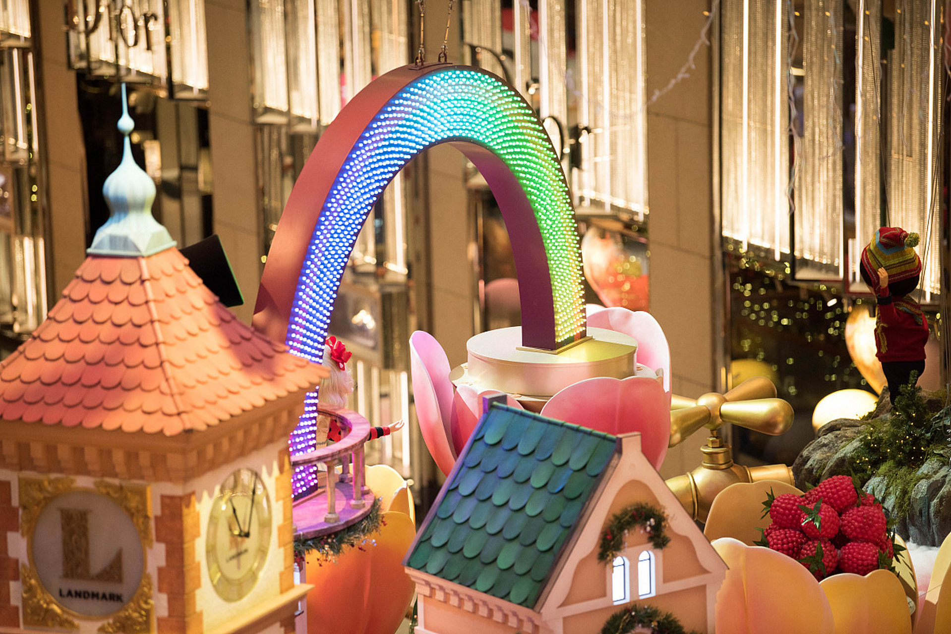 你是那么可爱 让我想为你编织一座棉花糖城堡  世间美好的事物 也不过