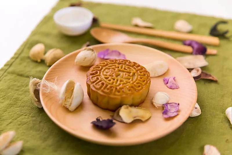 中秋节吃什么(中秋节吃什么螃蟹最好)