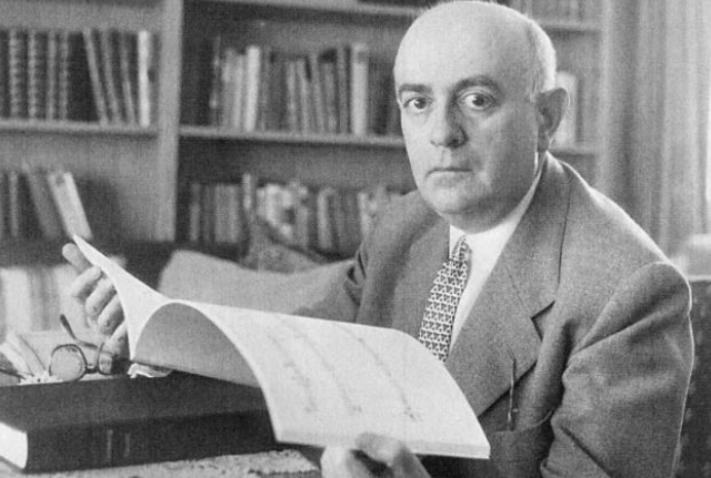 霍克海默在1931年《社会哲学的现状和社会研究所的任务》的就职演说中