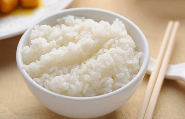 一碗白米饭照片图片