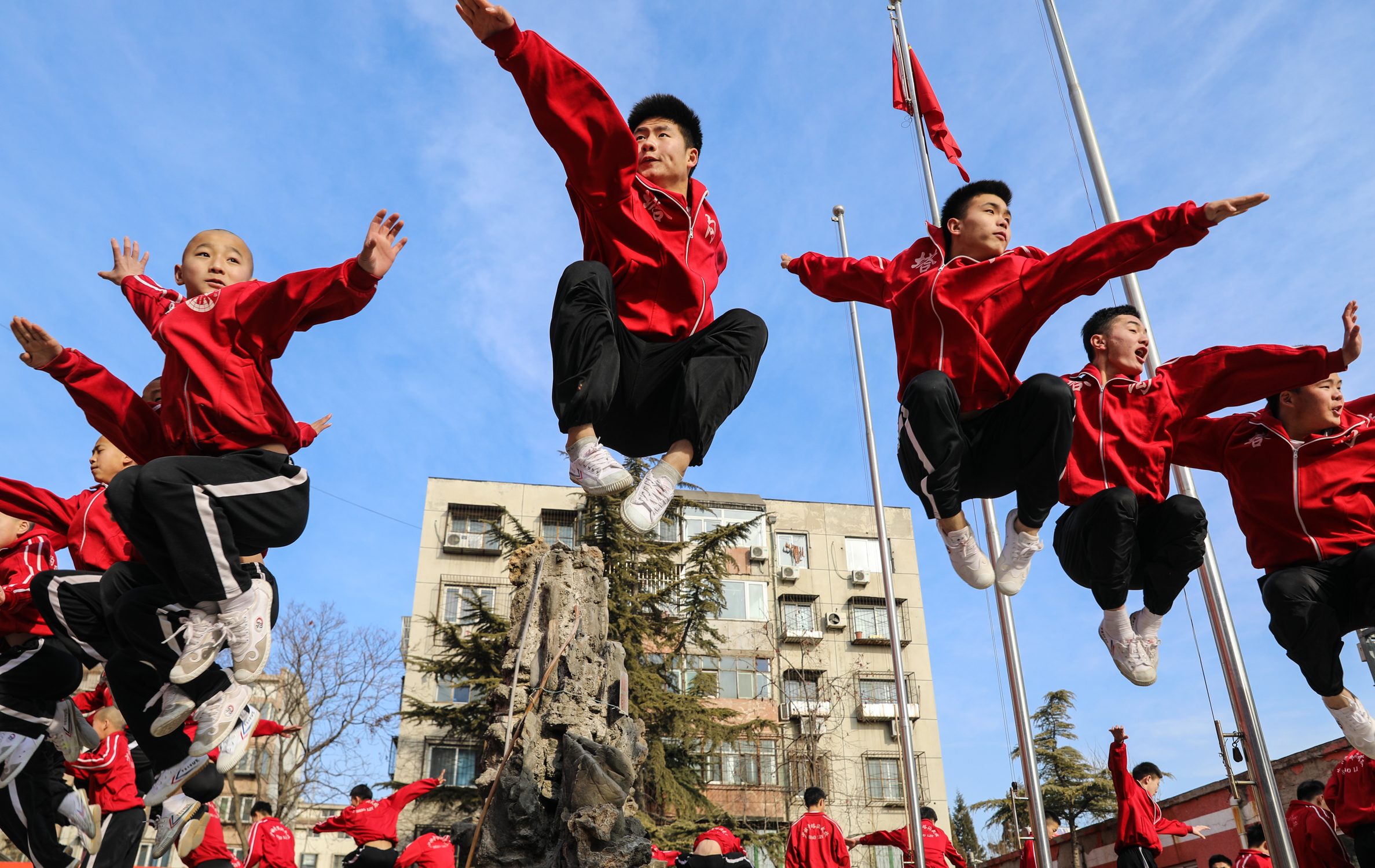 探秘2019央视春晚武术节目排练,功夫小子武艺不俗惊艳全场!