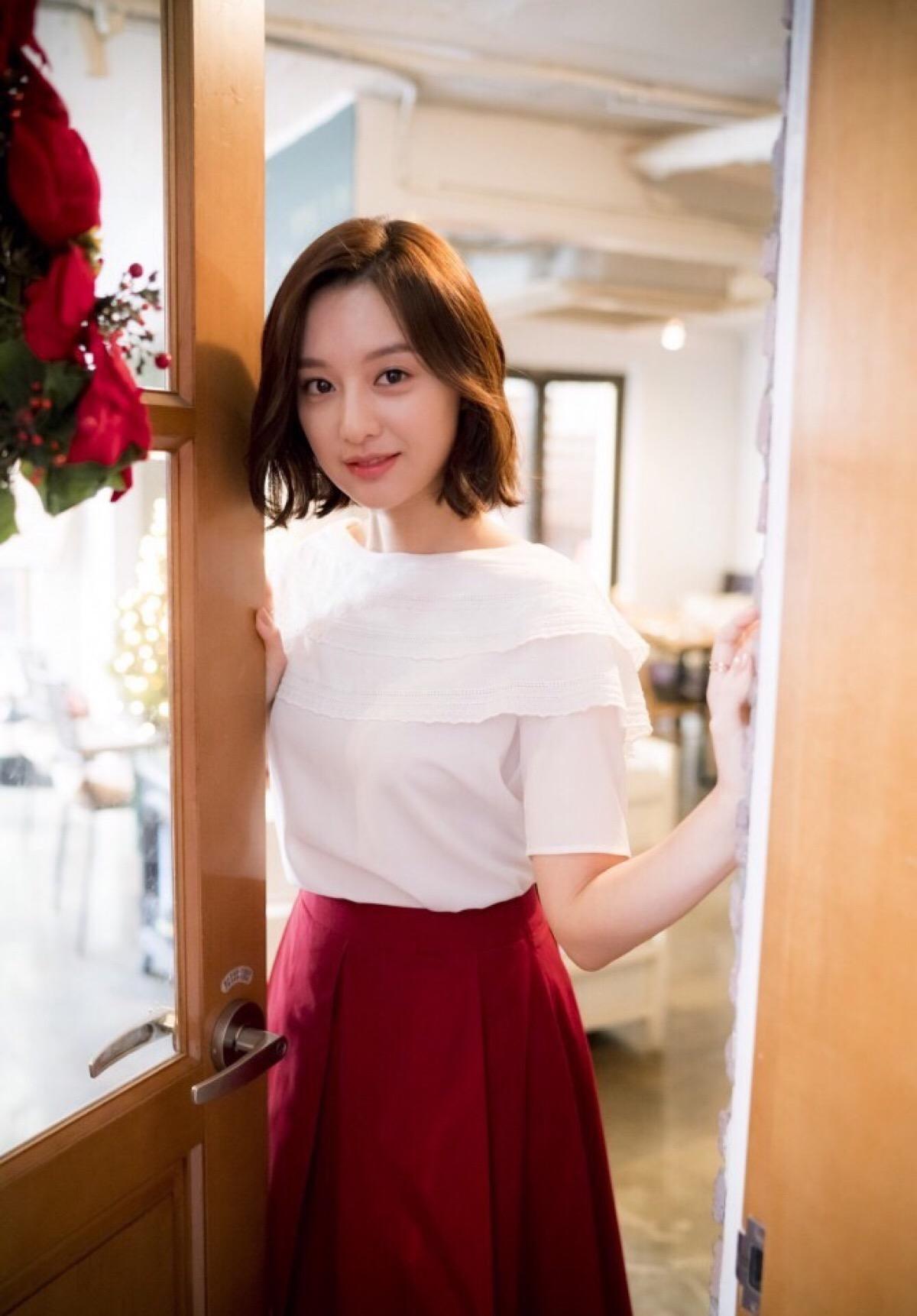 小个子大个性的韩国女星金智媛 转载自百家号作者:一米粒熊说大片