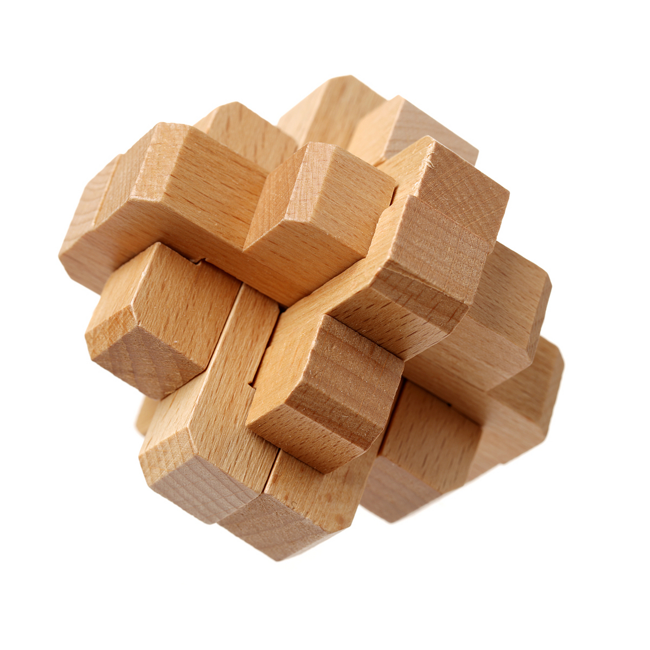 拼装12根孔明锁需要摆成正方形框架,将四个角的小木棍交叉成x形,每边