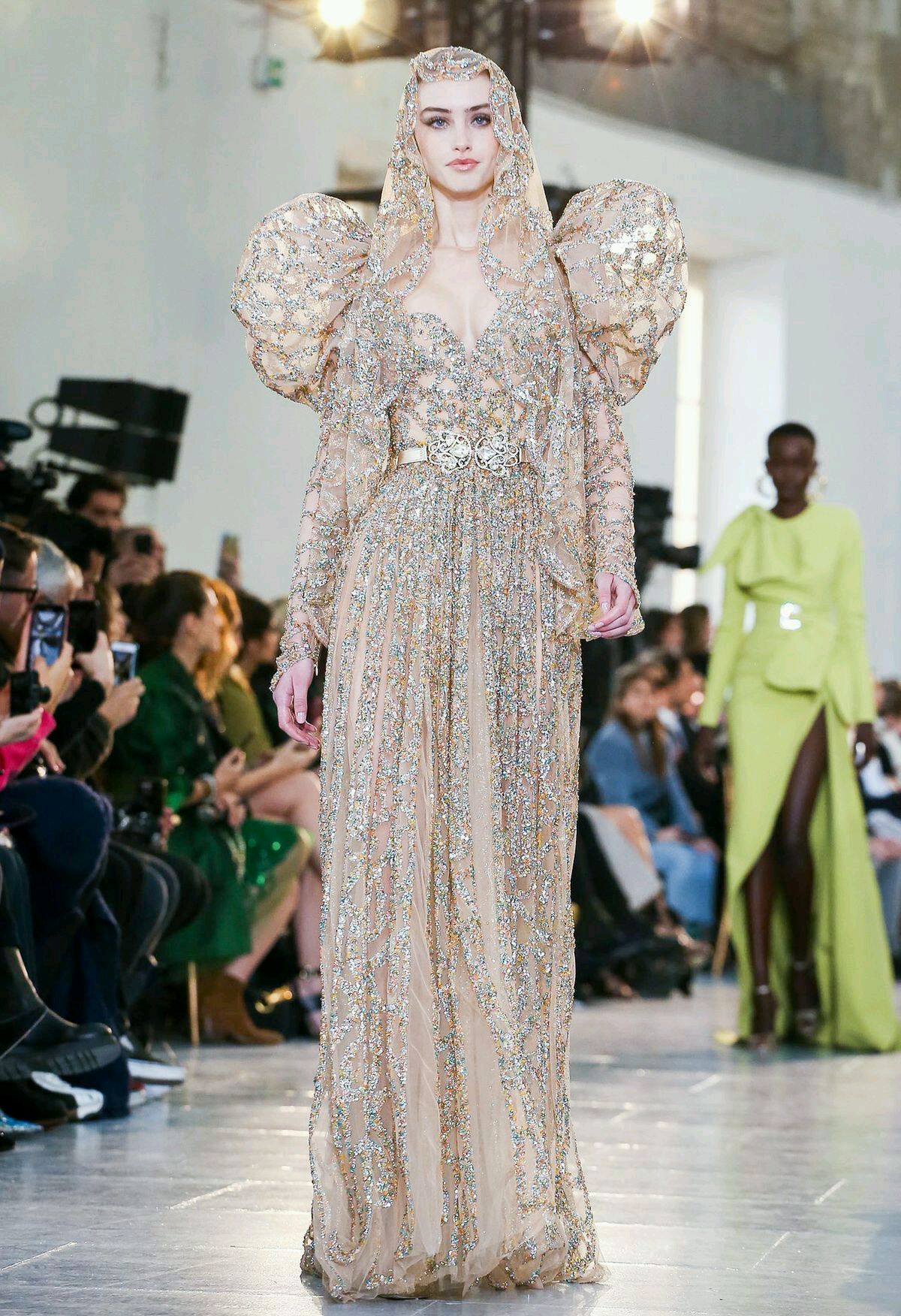 elie saab 2020:奢华到极致的华丽嫁衣,拜占庭女神般的优雅大气