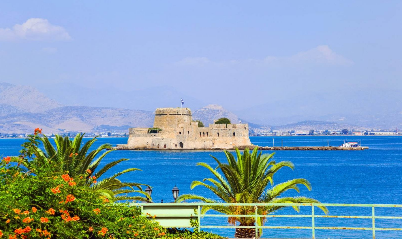 环绕希腊岛屿航行:希腊的爱奥尼亚海岸线