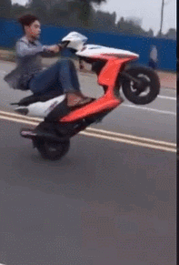 为什么广西盛产鬼火少年?被网红带坏的愣头青 厌学,辍学是常态